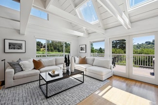 523 W Fairview Ave, Mill Valley, CA 94941