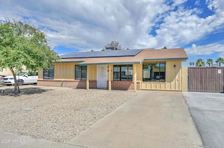 2732 E Villa Rita Dr, Phoenix, AZ 85032