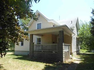 601 N 7th St, Wyoming, IL 61491