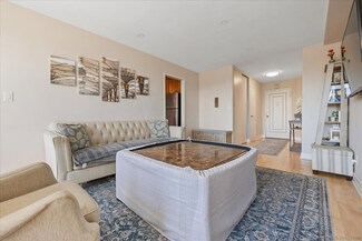 54 W North St Unit 505, Stamford, CT 06902