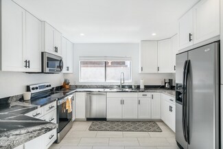 6349 N 78th St Unit 110, Scottsdale, AZ 85250