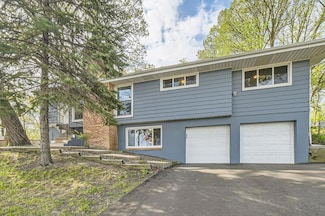 1316 Holdridge Terrace, Wayzata, MN 55391