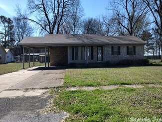105 Hughey St, Swifton, AR 72471