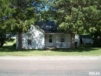 244 N Commercial St, Winchester, IL 62694