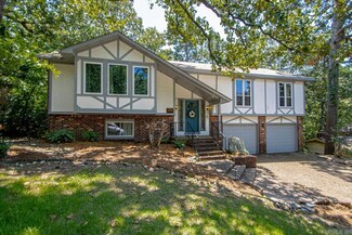 3205 Summit Ct, Little Rock, AR 72227