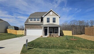 246 Kyndall Run Dr Unit 32, Lexington, NC 27295