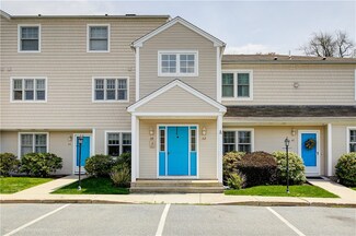 2 Wood St Unit A2, Bristol, RI 02809