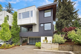 11707 NE 78th Ct Unit 2, Kirkland, WA 98033