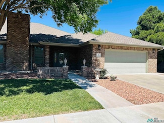 21 La Placita Dr, Roswell, NM 88201