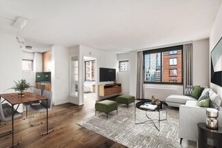 2 S End Ave Unit 7I, New York, NY 10280