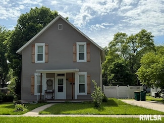 618 S Johnson St, Macomb, IL 61455