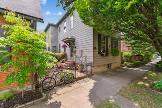 117 E Frankfort St, Columbus, OH 43206