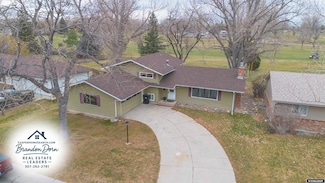 85 Valley Dr, Casper, WY 82604