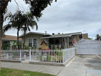 2310 Elm Ave, Long Beach, CA 90806