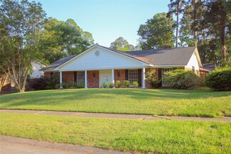 534 Dunmoreland Dr, Shreveport, LA 71106