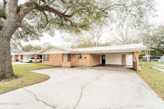 611 N Lewis St, New Iberia, LA 70563