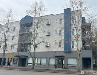 12345 Roosevelt Way NE Unit 102, Seattle, WA 98125