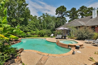 21719 Mueschke Rd, Tomball, TX 77377