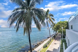 800 Claughton Island Dr Unit 1204, Miami, FL 33131