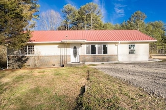 204 Piney Point Dr NW, Cullman, AL 35055