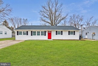 900 Birchwood Dr, Newark, DE 19713