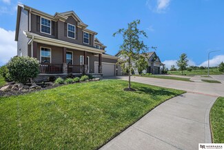 11218 S 114th Ave, Papillion, NE 68046