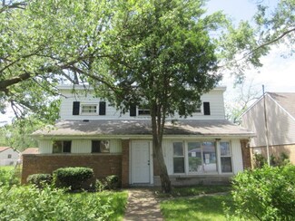 17138 Burnham Ave, Lansing, IL 60438