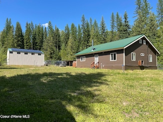 1094 Fortyniner Ln, Bonners Ferry, ID 83805
