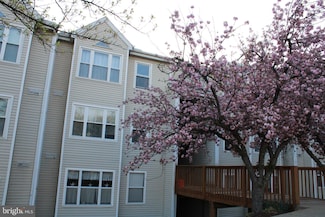 20 Deer Run Ct Unit H, Halethorpe, MD 21227