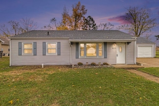 3140 Lawton Ave, Elkhart, IN 46517