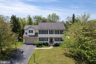 922 Willow Ridge Dr, York, PA 17404