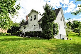 904 Mcclintock Ave, Belle Vernon, PA 15012