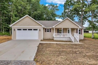 5534 S York Hwy, Grimsley, TN 38565