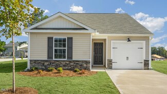 111 Pioneer Dr, Goldsboro, NC 27534