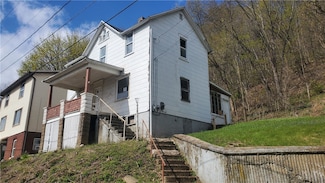1154 Grant St, Vandergrift, PA 15690