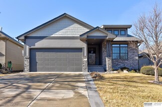 5018 S 178th St, Omaha, NE 68135