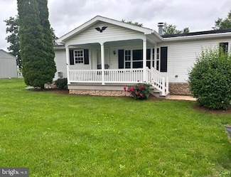 232 S State St, Ephrata, PA 17522