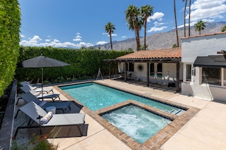524 N Hermosa Dr, Palm Springs, CA 92262