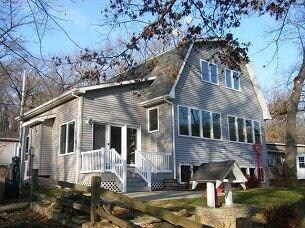 24304 205th Ave, Manchester, IA 52057