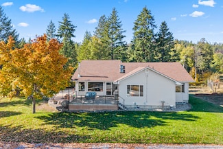 917B Philpott Rd, Colville, WA 99114