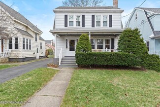 25 van Schoick Ave, Albany, NY 12208