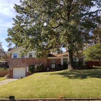 725 Fairfax Dr, Fairfield, AL 35064
