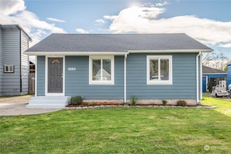 3153 Florida St, Longview, WA 98632