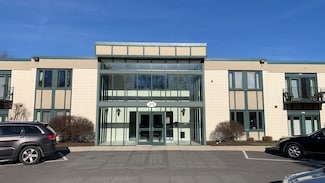 25 Alpine St Unit 10, Hyde Park, MA 02136