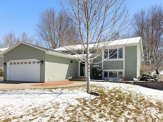 7705 Jasmine Ave S, Cottage Grove, MN 55016