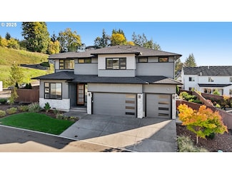 900 W Magnolia Loop, Washougal, WA 98671