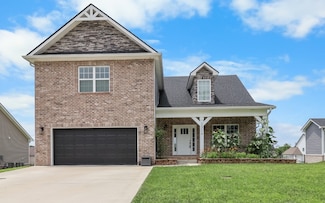 1314 Highgrove Ln, Clarksville, TN 37043