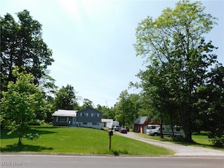 2547 Industry Rd, Atwater, OH 44201