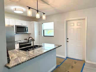 6537 SE Federal Hwy Unit 202, Stuart, FL 34997