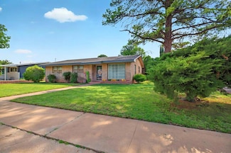 811 NW 7th St, Andrews, TX 79714